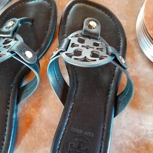 Tory burch sandals